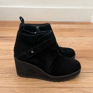 Eileen Fisher Women's Tinker Wedge Bootie Black Suede US 6